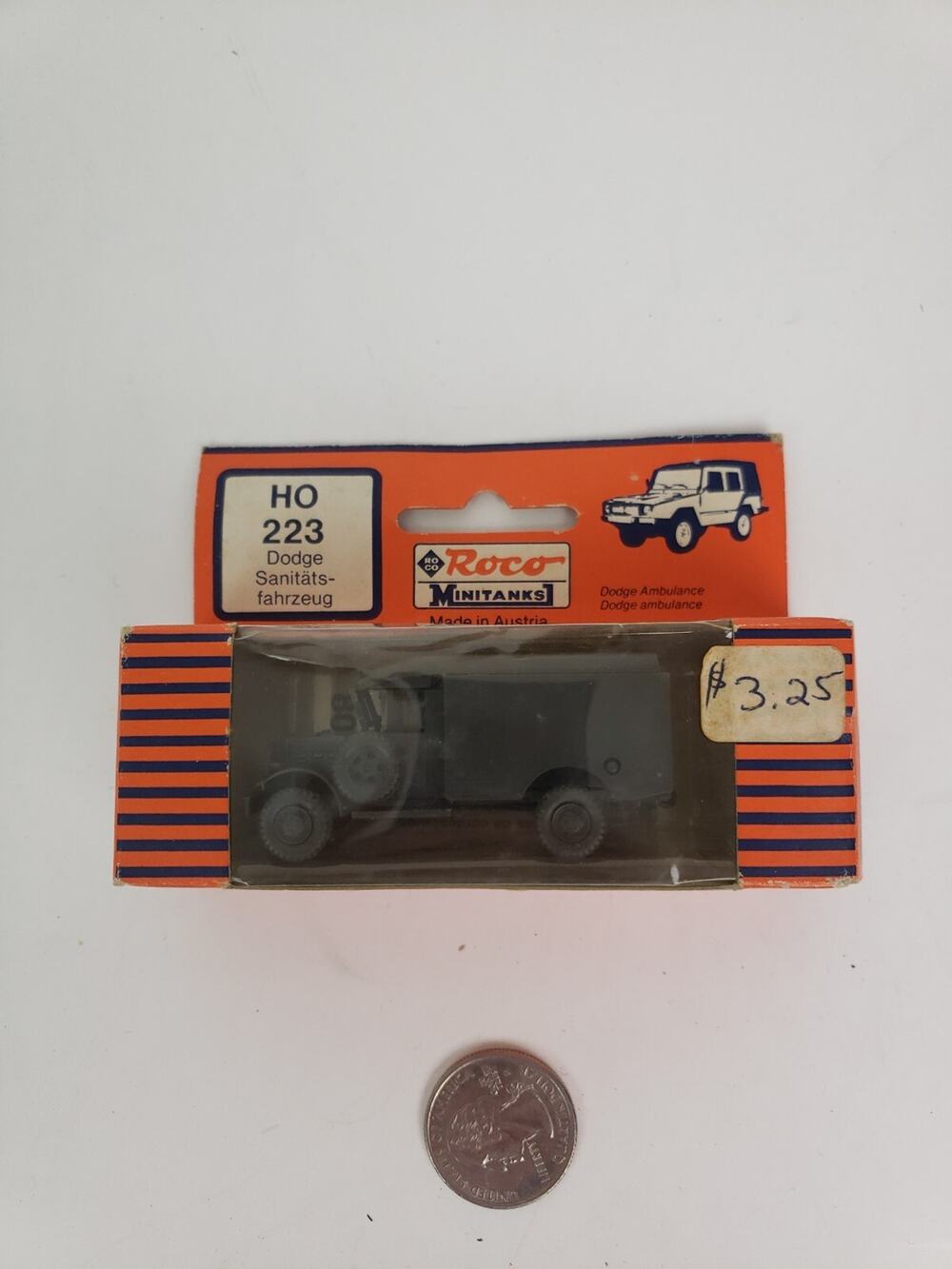 ROCO MINITANKS HO 223 DODGE SANITATS FAHRZEUG AMBULANCE 4X4 MODEL KIT